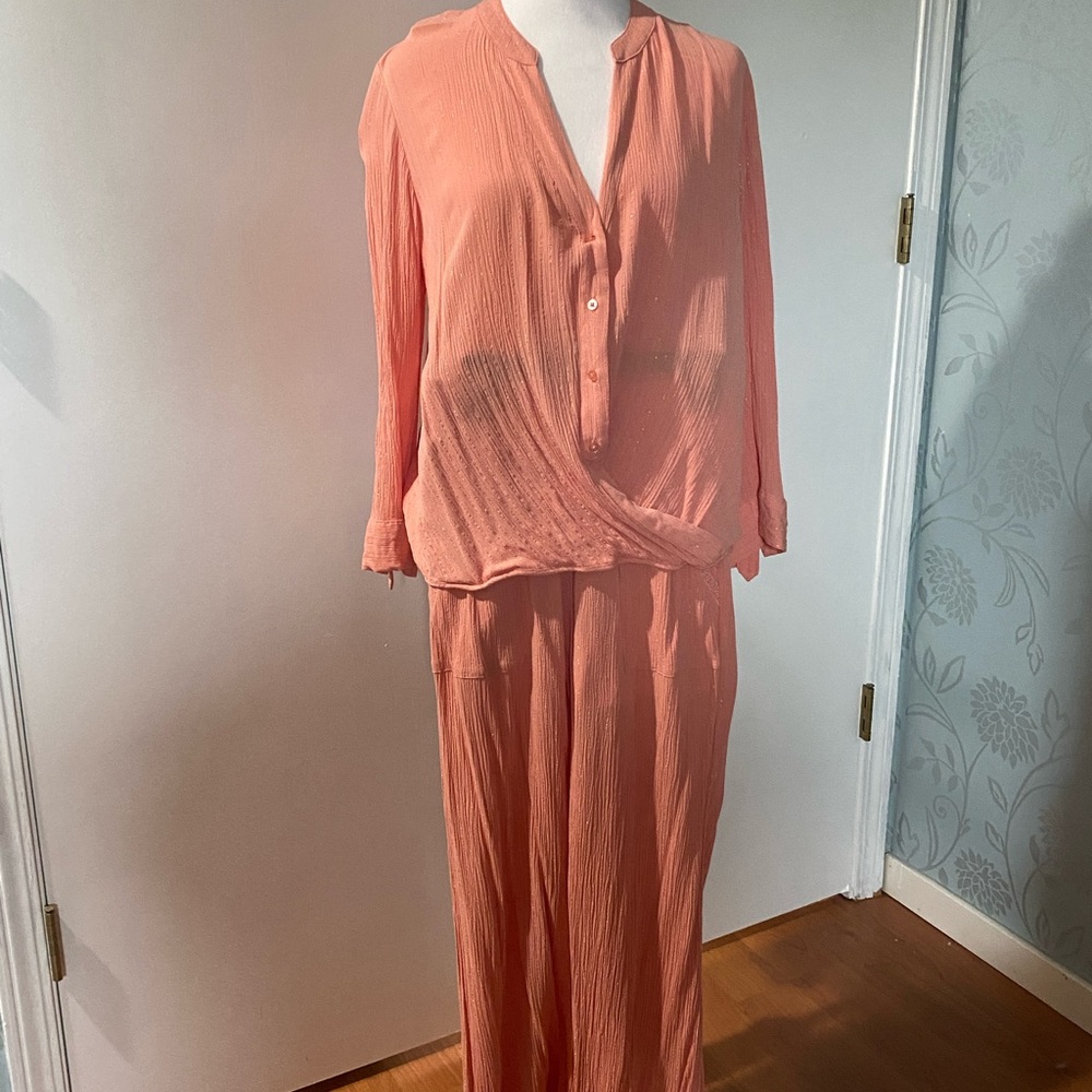 Peach gauze with gold metallic thread resort set